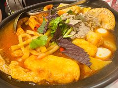 -老表记广西宵夜螺蛳鸭脚煲(东盟店)