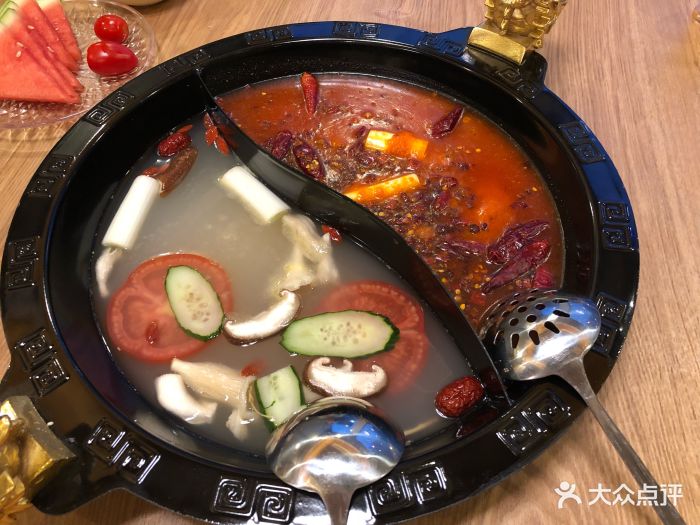 魔渝火锅养生番茄鸳鸯锅图片 - 第157张