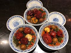 -巴四老城区炭火蛙锅(张江店)