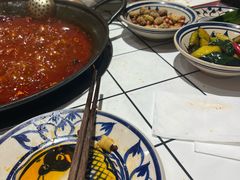 -旧街市鲜货老火锅(大光路店)