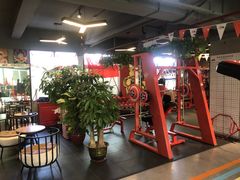 -KingBull私教健身&格斗订制(龙井商业中心店)