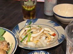 -Cuc Gach Quan Restaurant