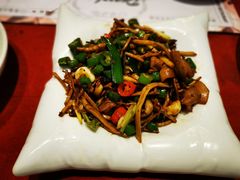 -赵小姐丨新中餐(曲江店)