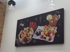 -佰搭果·广式茶餐厅(西华路店)