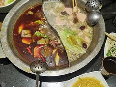-宽板凳老灶火锅(南礼士路店)