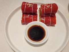 -粤来记·玲笼茶点(日月光店)