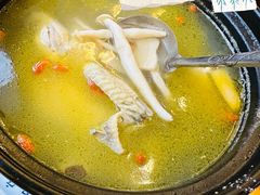 -老街饭庄(扬子江北路总店)