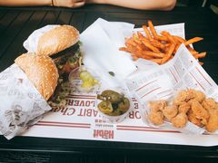 -The Habit Burger Grill 哈比特汉堡(爱琴海店)