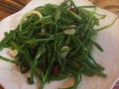 -小锅巴纳西餐厅