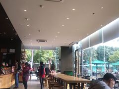 大堂-星巴克(昆明金鹰天地店)