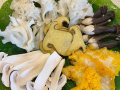 -钢管厂五区小郡肝串串香火锅(梅川路店)