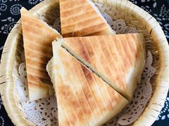 -八两八金·莱芜特色炒鸡(市南漳浦路店)
