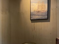 包厢-日进一片海.生腌海鲜火锅.宵夜烧烤(三里屯总店)