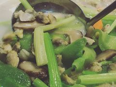 -绿雅居原生态农庄(小涌店)