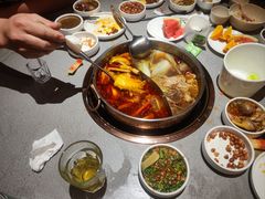 -菌自在·云南野生菌火锅(长安万达店)