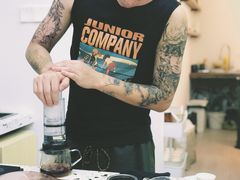 -Line 咖啡(石厦花园店)