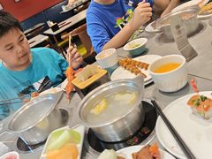 -遇上西雅图多融合海鲜自助餐厅(中房金谊广场店)