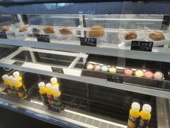 -奔驰上海利星(七宝店)