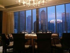 -广州天河希尔顿酒店