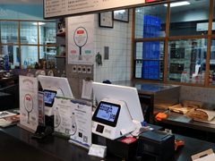 -Dough&Joe团憩(瑞虹天地月亮湾店)