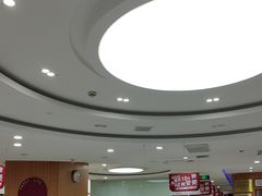 -雅悦齿科(顾村公园店)