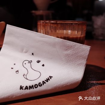 咖啡配甜品，终于要周末了！！！