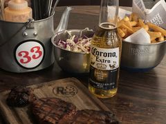 -Ribs & Burgers The Rocks