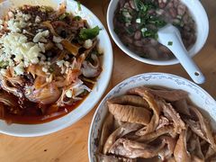-赵姐猪耳朵饭店
