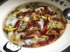 -江渔儿酸菜鱼·拔草餐厅(虎门君乐汇店)