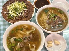 牛肉拉面-十二忠手拉面(中华路店)