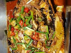 -鸣记脆皮烤鱼·海鲜烤鱼(亿合城店)