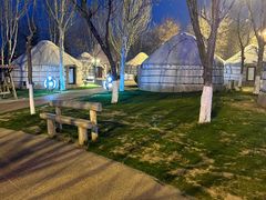 -九十九顶毡房(阜石路店)