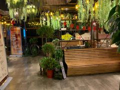 -胡桐里音乐酒馆(孝南店)