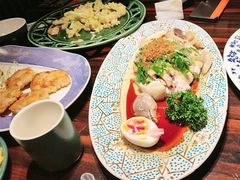 -粤·向群饭店(麓景路店)