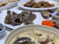-小红鲸·海鲜餐厅(轸大路店)