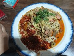 -陈麻辣盘盘麻辣烫