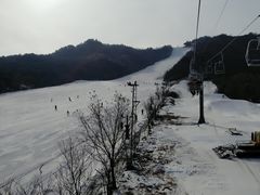 -辽阳弓长岭温泉滑雪场