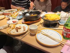 大白梨-街角等你.大连海鲜烧烤.经典铁板海鲜串(西安路店)