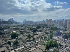 景观位-蛙舍·炭烧牛蛙(东百中心店)