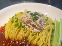 -麻六记(凤凰汇店)