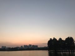 -东湖食堂·湖景餐厅•会议