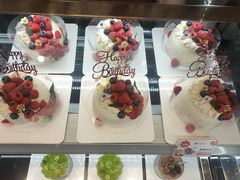 -花花卷卷·鲜食蛋糕(静安久光百货店)