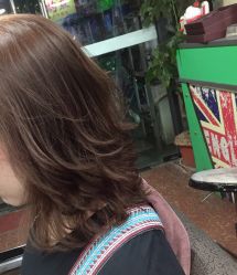 -乾健·烫染·接发SALON