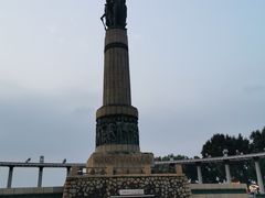 -人民防洪胜利纪念塔