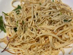 -山河屯铁锅炖(绥望路店)