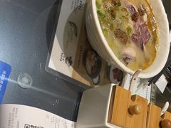 -凯峰鱼汤米线(金利達店)