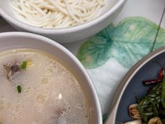 -云海肴汽锅鸡·云南小炒(曲江大悦城店)