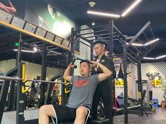 -享受健身·美体塑形馆