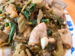 -灵山卢梅燕粉店