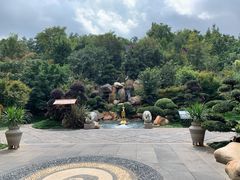 -七彩云南古滇温泉山庄